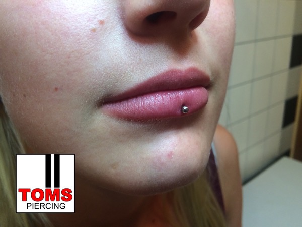 Ashleypiercing3.jpg